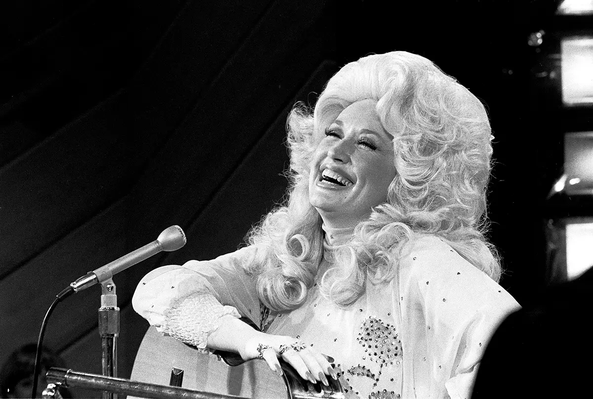 Omagiu pentru Dolly Parton: Ce artiști urcă pe scenă în 21 octombrie