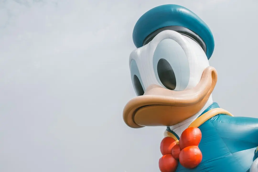Fostul actor Disney Erik von Detten, dat în judecată pentru fraudă și abuz asupra vârstnicilor