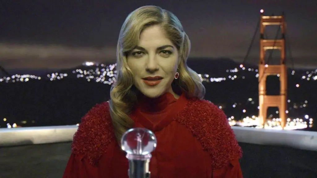 „Dead at 27” a terminat filmările: Selma Blair într-un horror despre obsesia celebrității
