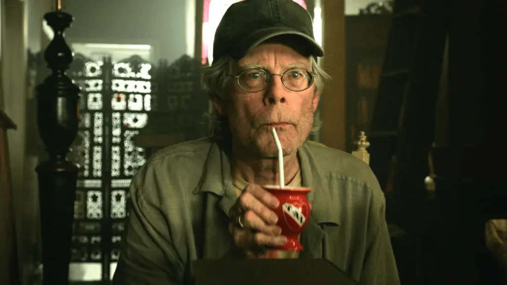 Stephen King propune un crossover horror inedit: Children of the Corn se întâlnește cu Leprechaun
